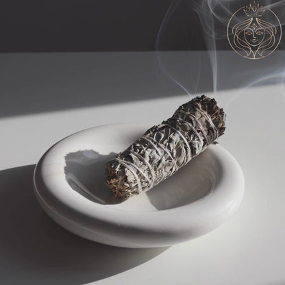 Weißer Salbei Räucherbündel (Salvia Apiana) getrocknet - Rituelle Reinigung - ca. 10cm lang - 20-25g Bündel - Smudge
